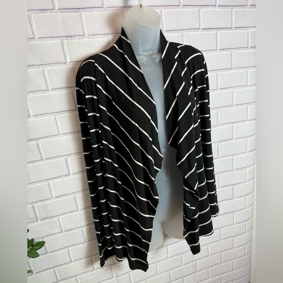 Chic Black and White Striped midi sleeveless Dress with cardigan /size M & L - Picture 9 of 15